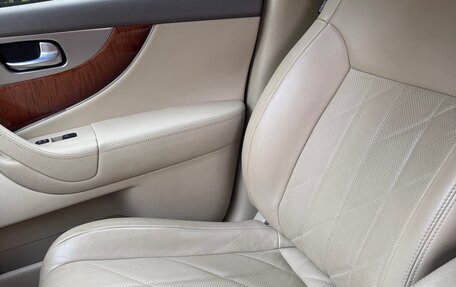 Infiniti QX70, 2014 год, 2 400 000 рублей, 15 фотография