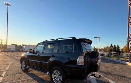 Mitsubishi Pajero IV рестайлинг 2, 2011 год, 2 000 000 рублей, 7 фотография