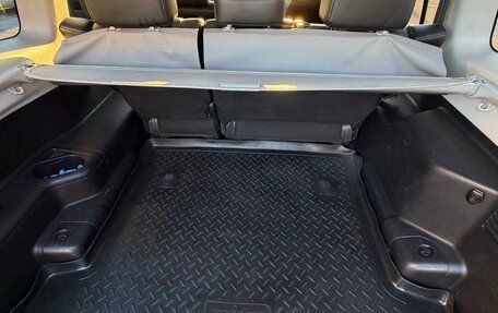 Mitsubishi Pajero IV рестайлинг 2, 2011 год, 2 000 000 рублей, 16 фотография