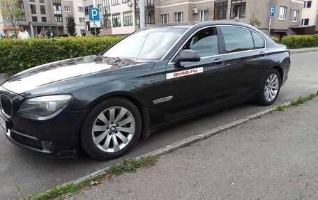 BMW 7 серия, 2010 год, 750 000 рублей, 3 фотография