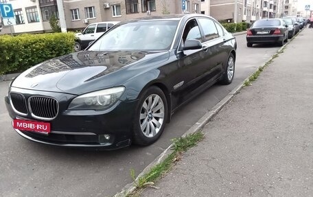 BMW 7 серия, 2010 год, 750 000 рублей, 2 фотография