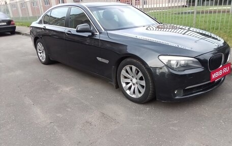 BMW 7 серия, 2010 год, 750 000 рублей, 9 фотография
