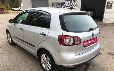 Volkswagen Golf Plus I, 2006 год, 490 000 рублей, 2 фотография