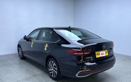 Volkswagen Lavida, 2023 год, 1 577 700 рублей, 5 фотография