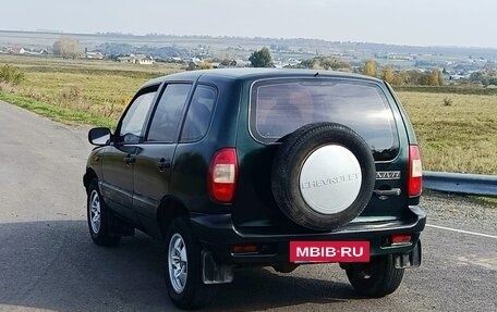 Chevrolet Niva I рестайлинг, 2004 год, 240 000 рублей, 2 фотография