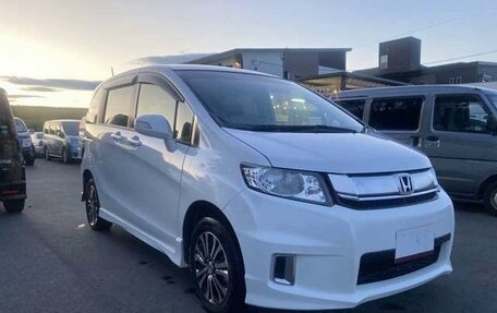 Honda Freed I, 2014 год, 849 000 рублей, 2 фотография