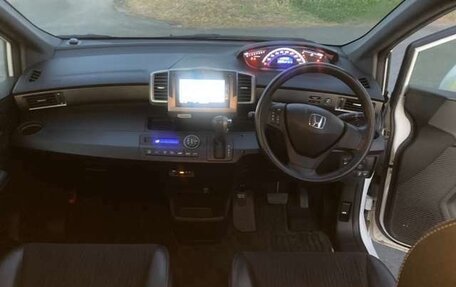 Honda Freed I, 2014 год, 849 000 рублей, 12 фотография
