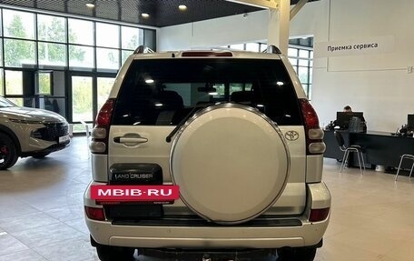 Toyota Land Cruiser Prado 120, 2004 год, 1 499 000 рублей, 5 фотография