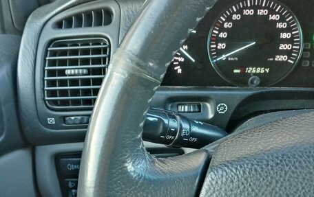 Toyota Land Cruiser 100 рестайлинг 2, 2006 год, 2 850 000 рублей, 14 фотография