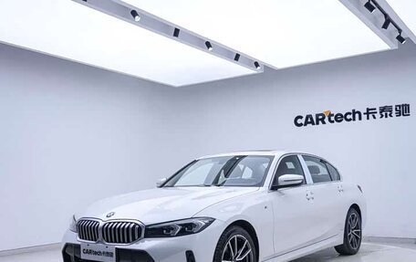 BMW 3 серия, 2022 год, 2 800 000 рублей, 1 фотография