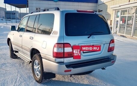 Toyota Land Cruiser 100 рестайлинг 2, 2006 год, 2 850 000 рублей, 27 фотография