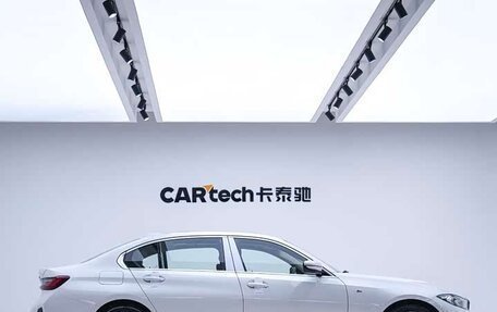 BMW 3 серия, 2022 год, 2 800 000 рублей, 7 фотография