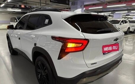 Chevrolet Trax, 2023 год, 1 341 008 рублей, 4 фотография