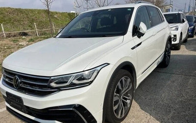 Volkswagen Tiguan II, 2022 год, 2 312 008 рублей, 1 фотография