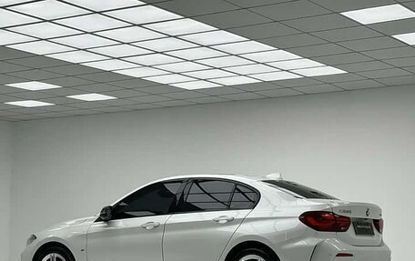 BMW 1 серия, 2023 год, 1 850 000 рублей, 4 фотография