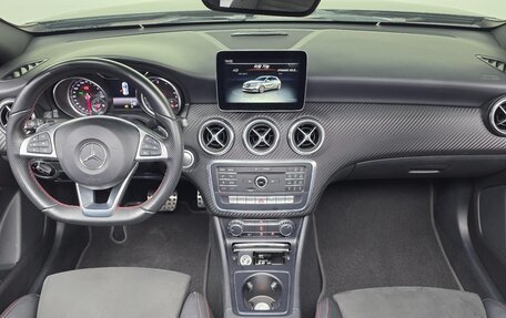 Mercedes-Benz A-Класс, 2018 год, 1 590 002 рублей, 5 фотография