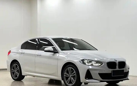 BMW 1 серия, 2022 год, 1 530 000 рублей, 3 фотография
