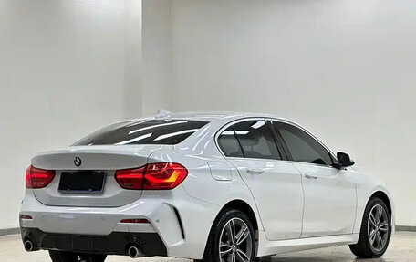 BMW 1 серия, 2022 год, 1 530 000 рублей, 5 фотография