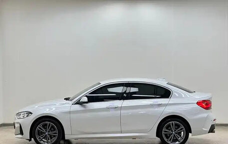 BMW 1 серия, 2022 год, 1 530 000 рублей, 4 фотография