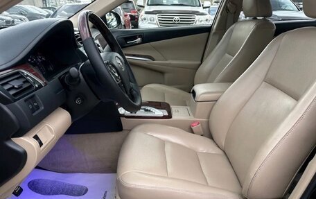 Toyota Camry, 2012 год, 1 881 000 рублей, 15 фотография