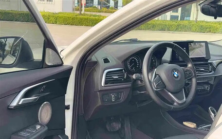BMW 1 серия, 2022 год, 1 390 000 рублей, 12 фотография