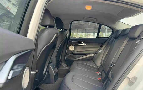 BMW 1 серия, 2022 год, 1 390 000 рублей, 14 фотография