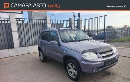 Chevrolet Niva I рестайлинг, 2010 год, 313 000 рублей, 3 фотография