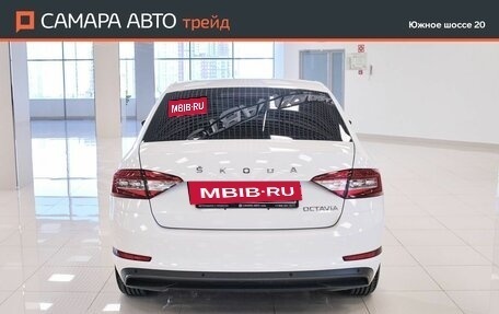 Skoda Octavia, 2023 год, 1 958 000 рублей, 8 фотография