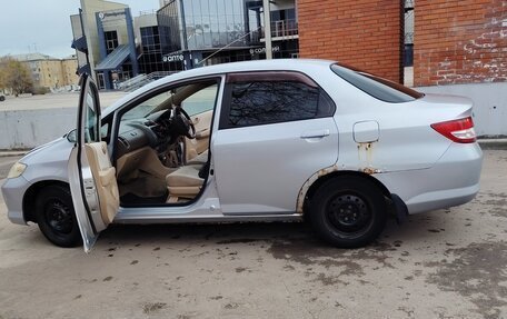 Honda Fit Aria, 2003 год, 300 000 рублей, 4 фотография