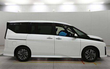 Nissan Serena, 2022 год, 2 070 005 рублей, 7 фотография