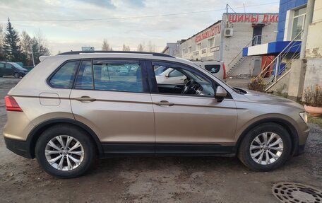 Volkswagen Tiguan II, 2017 год, 1 200 000 рублей, 3 фотография