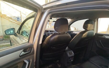 Volkswagen Tiguan II, 2017 год, 1 200 000 рублей, 8 фотография