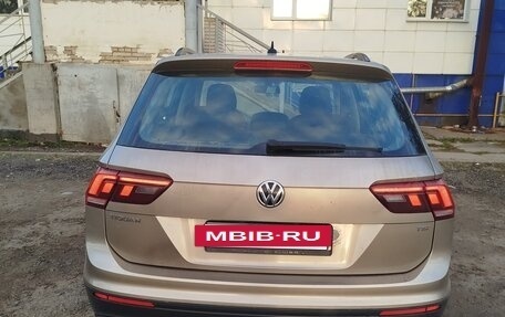 Volkswagen Tiguan II, 2017 год, 1 200 000 рублей, 4 фотография