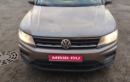 Volkswagen Tiguan II, 2017 год, 1 200 000 рублей, 1 фотография