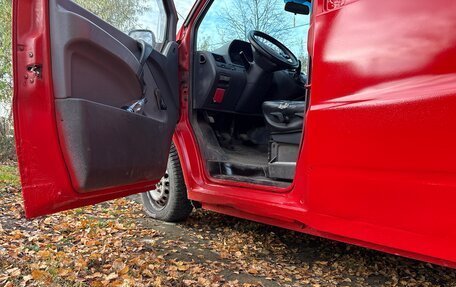 Mercedes-Benz Vito, 2001 год, 400 000 рублей, 6 фотография
