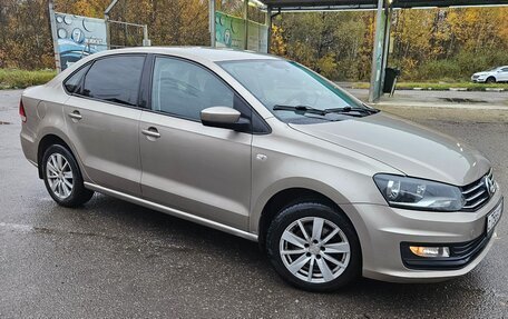 Volkswagen Polo VI (EU Market), 2017 год, 1 100 000 рублей, 6 фотография