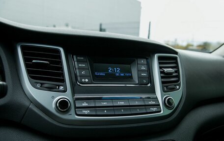 Hyundai Tucson III, 2018 год, 2 100 000 рублей, 24 фотография