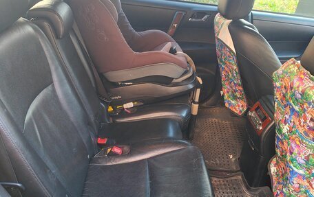 Toyota Highlander III, 2010 год, 1 750 000 рублей, 10 фотография