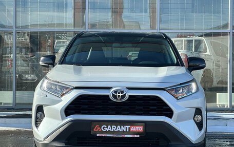 Toyota RAV4, 2022 год, 3 485 000 рублей, 2 фотография