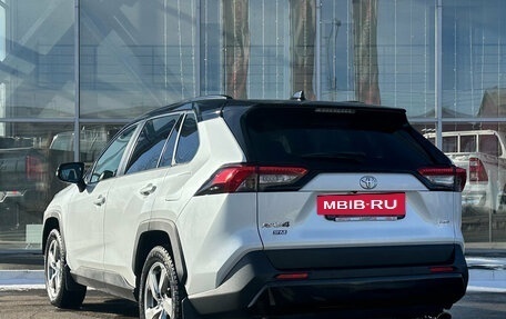 Toyota RAV4, 2022 год, 3 485 000 рублей, 6 фотография