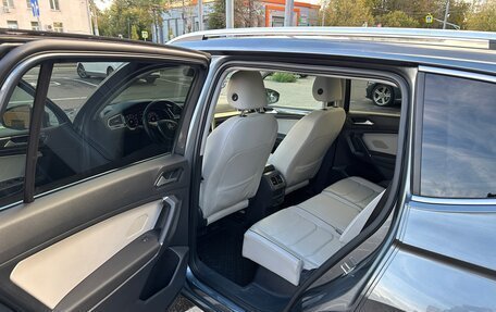 Volkswagen Tiguan II, 2018 год, 2 750 000 рублей, 13 фотография