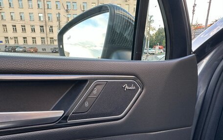 Volkswagen Tiguan II, 2018 год, 2 750 000 рублей, 24 фотография