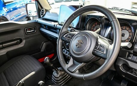 Suzuki Jimny, 2024 год, 2 350 000 рублей, 7 фотография