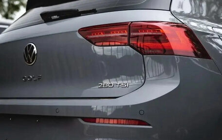Volkswagen Golf VIII, 2022 год, 2 160 000 рублей, 9 фотография