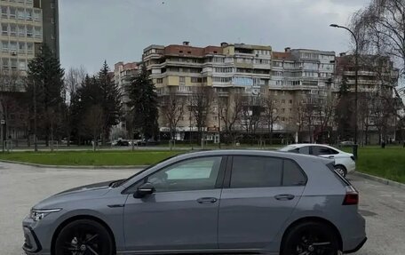 Volkswagen Golf VIII, 2022 год, 2 160 000 рублей, 10 фотография