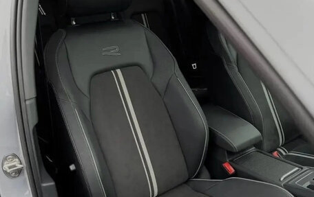 Volkswagen Golf VIII, 2022 год, 2 160 000 рублей, 12 фотография