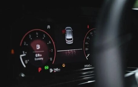 Volkswagen Golf VIII, 2022 год, 2 160 000 рублей, 15 фотография