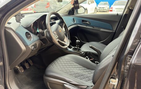 Chevrolet Cruze II, 2012 год, 690 000 рублей, 5 фотография