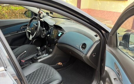 Chevrolet Cruze II, 2012 год, 690 000 рублей, 4 фотография