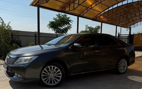 Toyota Camry, 2011 год, 1 650 000 рублей, 2 фотография